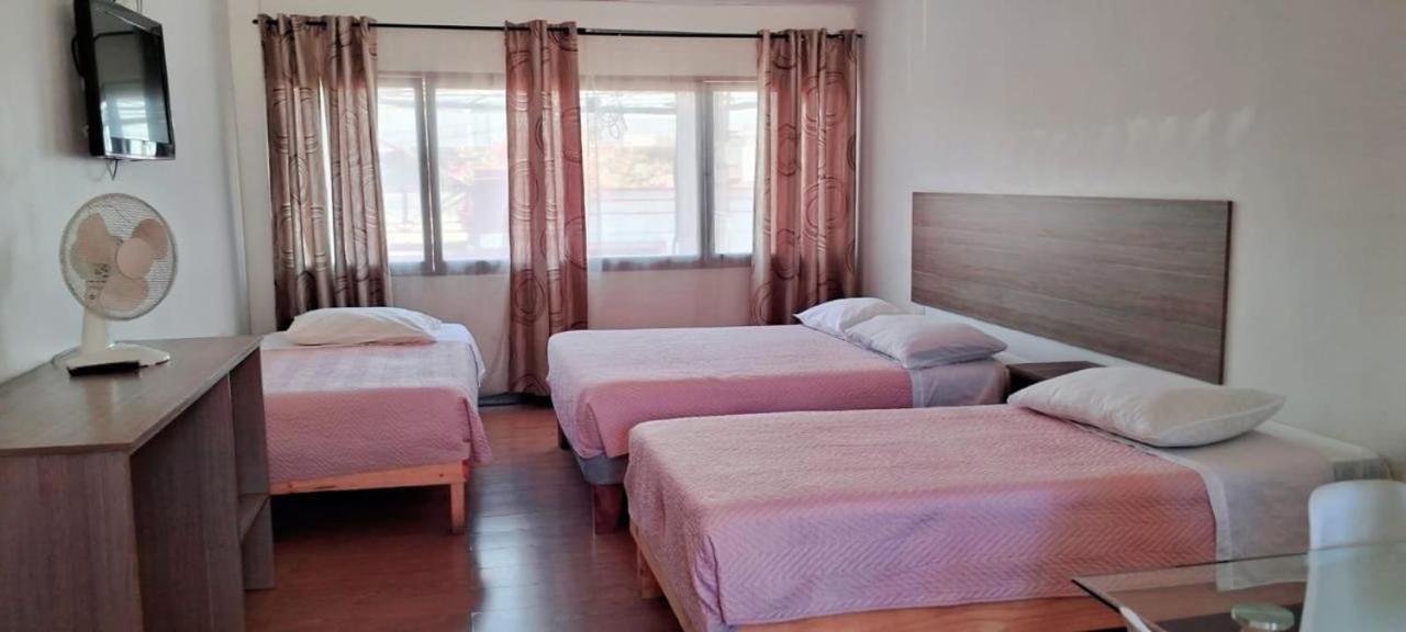Hotel Y Restaurant Isidora อารีกา ภายนอก รูปภาพ